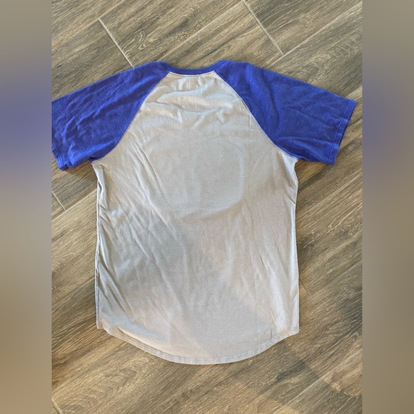 The North Face Womens Tee Shirt  ⭐️ Flag Med “Never Stop Exploring” - Picture 4 of 5